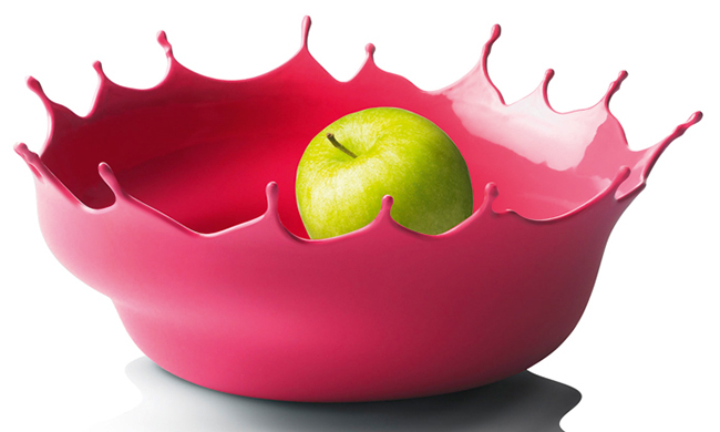 Designová mísa s jablkem - zátiší