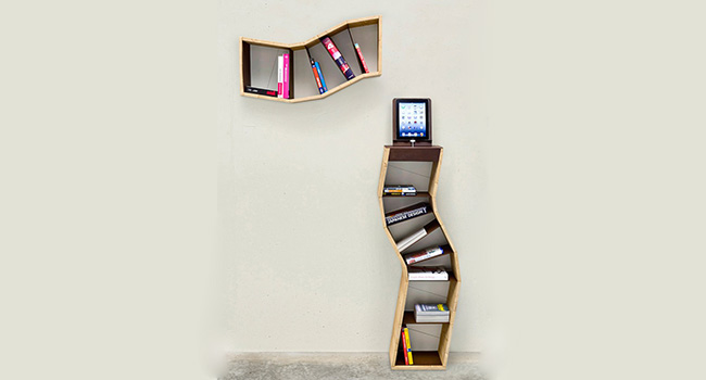 Dřevěné police na knihy